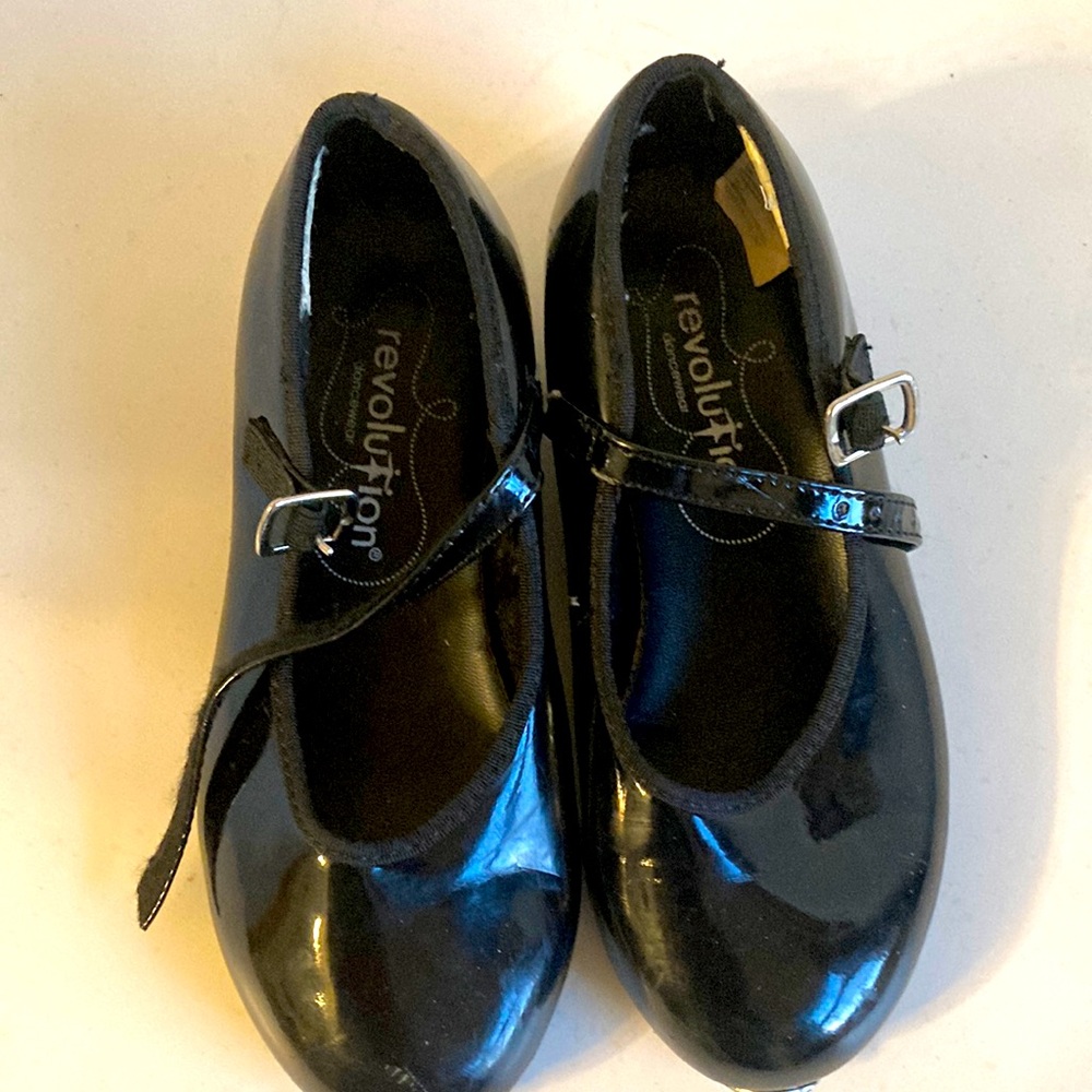 Little Girl black 🖤 used tap shoes Size 1.5M